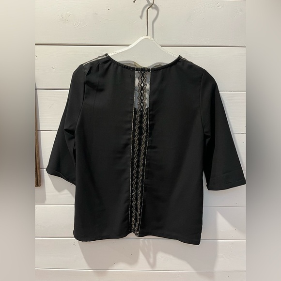 AXARA Paris black blouse  V-Neck Women's size M New - Picture 9 of 9